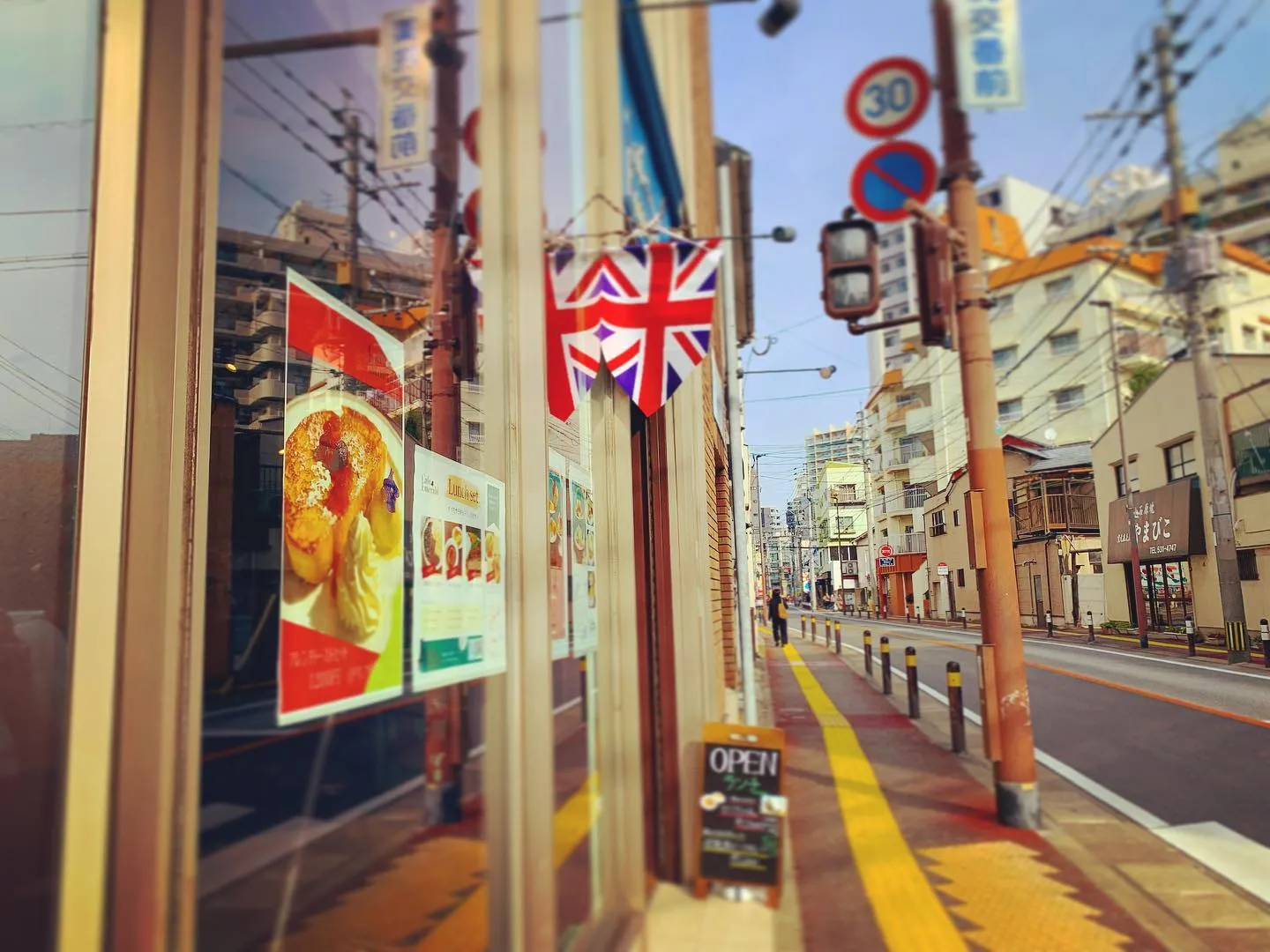 福岡市薬院駅チカのカフェエメラルドです☕️