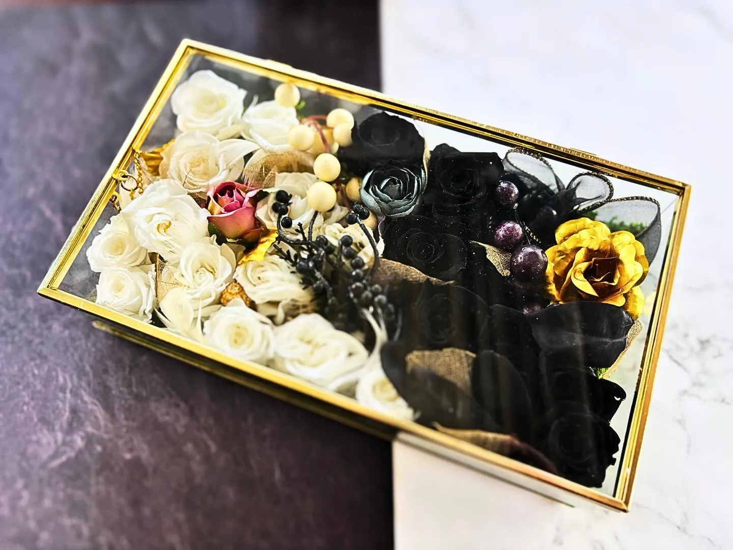 デザートプレートに新色登場🖤🤍